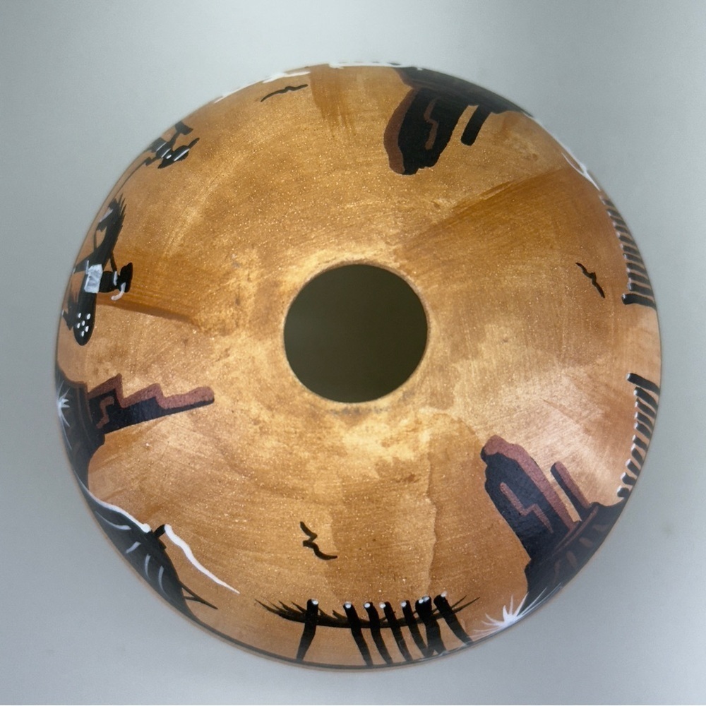 Handpainted Navajo Ceramic Seed Pot - Picture 6 of 7